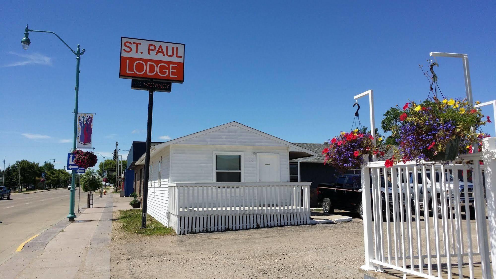 St. Paul Lodge ภายนอก รูปภาพ